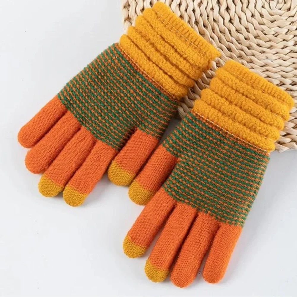 Colorful Knit Gloves